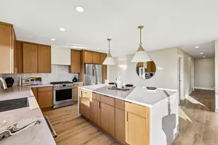 7221 Wisteria Way, Carlsbad, CA 92011 - Photo 15