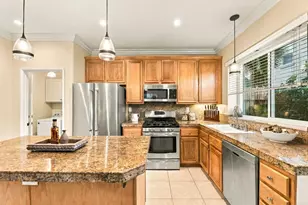 626 Compass Ct, Carlsbad, CA 92011 - Photo 5
