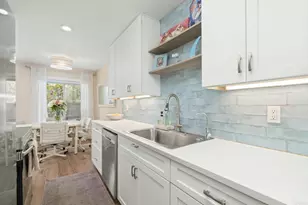 1855 Diamond St, San Diego, CA 92109 - Photo 3