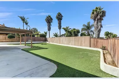 2128 Chateau Ct, Chula Vista, CA 91913 - Photo 7