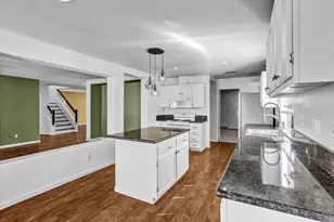 2128 Chateau Ct, Chula Vista, CA 91913 - Photo 11