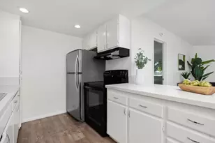 227 Woodland Pkwy, San Marcos, CA 92069 - Photo 5