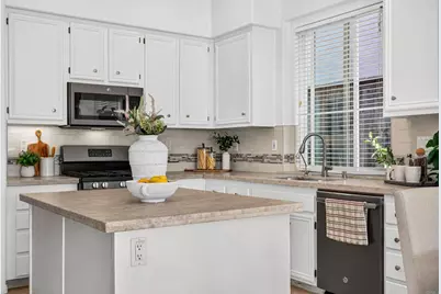1702 Kenwood Place, San Marcos, CA 92078 - Photo 9