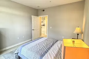 9255 Regents Rd, La Jolla, CA 92037 - Photo 13