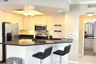 9255 Regents Rd, La Jolla, CA 92037 - Photo 7