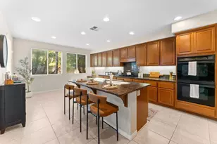 6584 Coneflower Dr, Carlsbad, CA 92011 - Photo 15