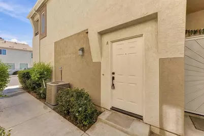11892 Scripps Creek Drive #A, Scripps Miramar, CA 92131 - Photo 3
