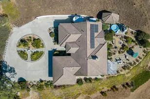 31255 Via Mariposa Ct, Bonsall, CA 92003 - Photo 3