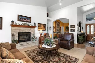 31255 Via Mariposa Ct, Bonsall, CA 92003 - Photo 13