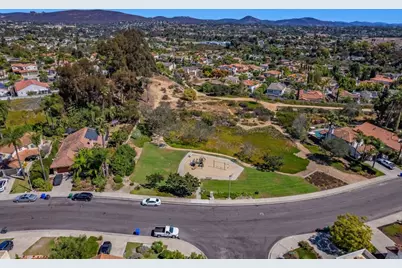 2929 Via Ipanema, Carlsbad, CA 92009 - Photo 43