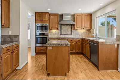 25471 Lacebark Drive, Murrieta, CA 92563 - Photo 9