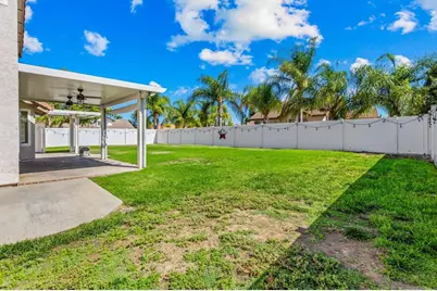 25471 Lacebark Drive, Murrieta, CA 92563 - Photo 23