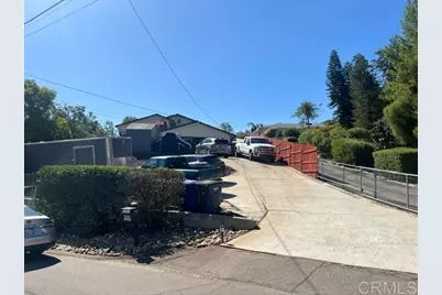 9040 Paradise Park Dr, Lakeside, CA 92040 - Photo 3