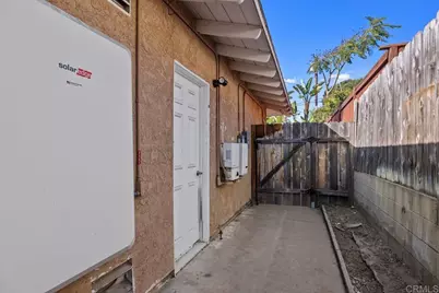 1265 Knowles Avenue, Carlsbad, CA 92008 - Photo 37