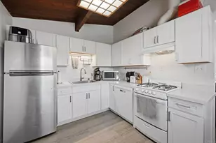 303 305 W F St, Encinitas, CA 92024 - Photo 9