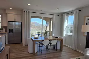 717 Vibrant Gln, Escondido, CA 92026 - Photo 5