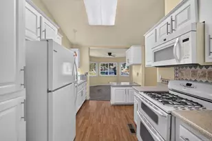 3502 Amber Ln, Oceanside, CA 92056 - Photo 11