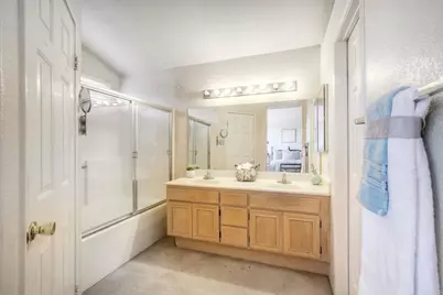 621 Paseo Rio, Vista, CA 92081 - Photo 19