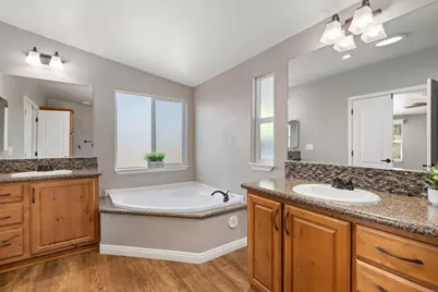 155 Las Flores Drive #99, San Marcos, CA 92069 - Photo 19