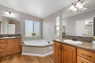 155 Las Flores Dr, San Marcos, CA 92069 - Photo 19