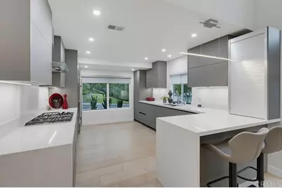 2255 Caminito Preciosa Norte, La Jolla, CA 92037 - Photo 11