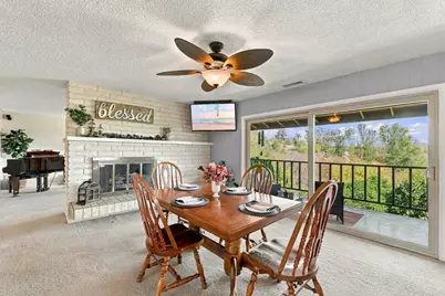 590 Elm Tree Lane, Fallbrook, CA 92028 - Photo 9