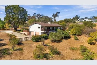 590 Elm Tree Lane, Fallbrook, CA 92028 - Photo 31