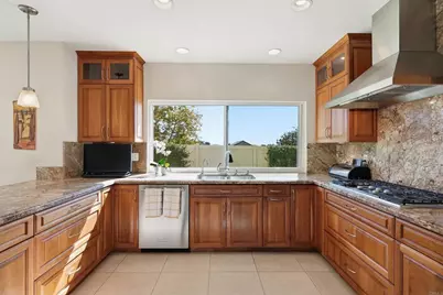 1101 Via Mil Cumbres, Solana Beach, CA 92075 - Photo 11