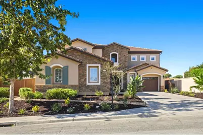 1077 Village Drive, Oceanside, CA 92057 - Photo 3