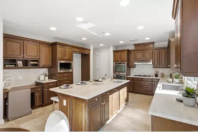 1077 Village Drive, Oceanside, CA 92057 - Photo 7