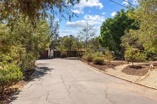 2736 Circle Dr, Escondido, CA 92029 - Photo 39