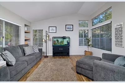 39593 Willowbend Drive, Murrieta, CA 92563 - Photo 5