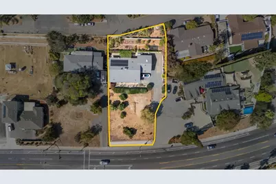 535 Civic Center Dr, Vista, CA 92084 - Photo 3