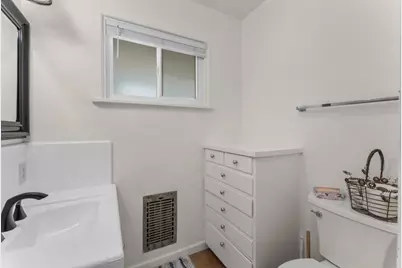 535 Civic Center Dr, Vista, CA 92084 - Photo 25