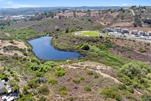 1105 Via Vera Cruz St, San Marcos, CA 92078 - Photo 15