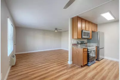 1240 N Broadway #15, Escondido, CA 92026 - Photo 3
