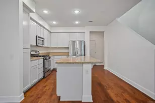2487 Ascending Oaks Ln, Simi Valley, CA 93063 - Photo 15