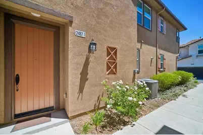 2487 Ascending Oaks Lane #1, Simi Valley, CA 93063 - Photo 3