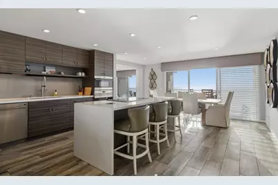 861 Beachfront #B, Solana Beach, CA 92075 - Photo 3