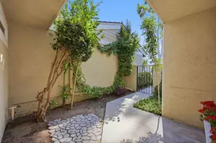 4 Windwood, Irvine, CA 92604 - Photo 3