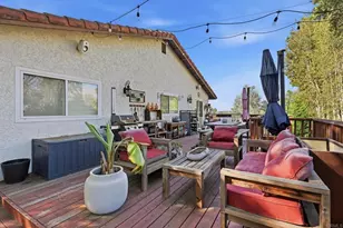 320 Apollo Dr, Vista, CA 92084 - Photo 31