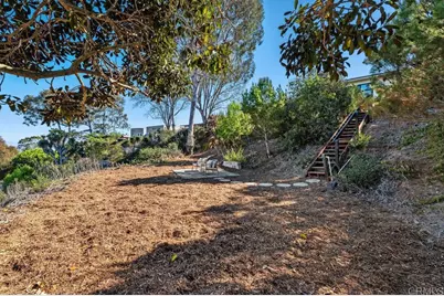 5877 Soledad Mountain Road, La Jolla, CA 92037 - Photo 23