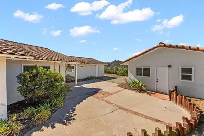 10236 Lake Meadow Lane, Escondido, CA 92026 - Photo 33