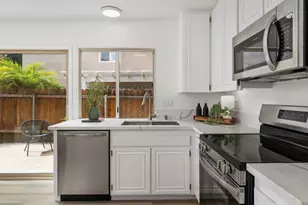 4795 Robbins St, San Diego, CA 92122 - Photo 15