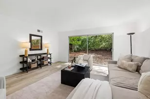 4795 Robbins St, San Diego, CA 92122 - Photo 7