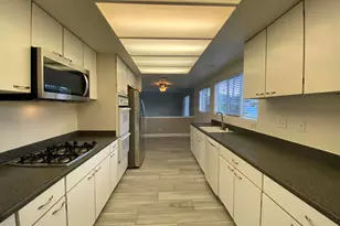 4594 Cove Dr, Carlsbad, CA 92008 - Photo 11