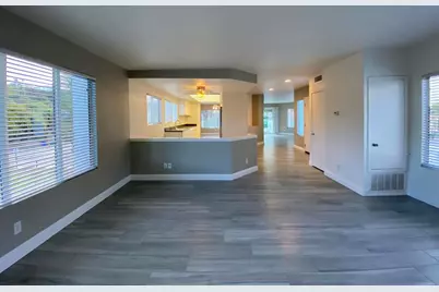 4594 Cove Drive, Carlsbad, CA 92008 - Photo 7