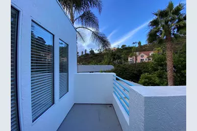 4594 Cove Drive, Carlsbad, CA 92008 - Photo 5