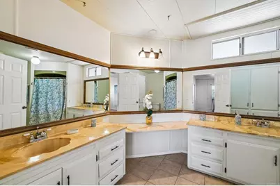 29056 Via Playa Del Rey, Murrieta, CA 92563 - Photo 43