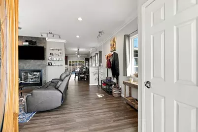 1503 Independence Way, Vista, CA 92084 - Photo 13